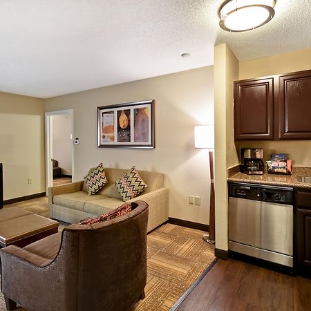 Staybridge Suites Grand Rapids-Kentwood By Ihg Cascade Kültér fotó