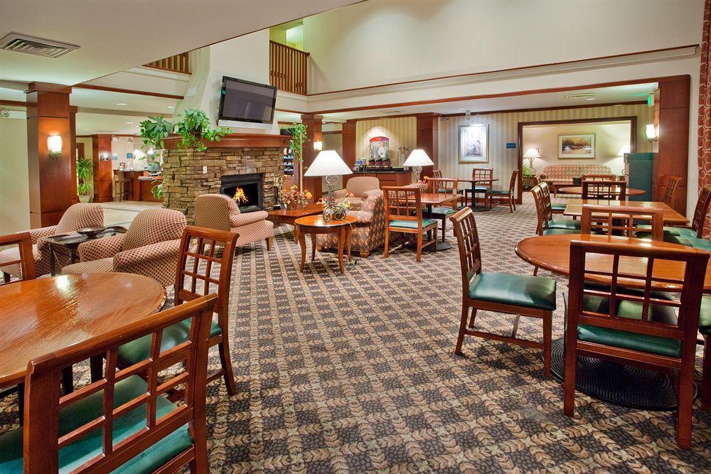 Staybridge Suites Grand Rapids-Kentwood By Ihg Cascade Étterem fotó