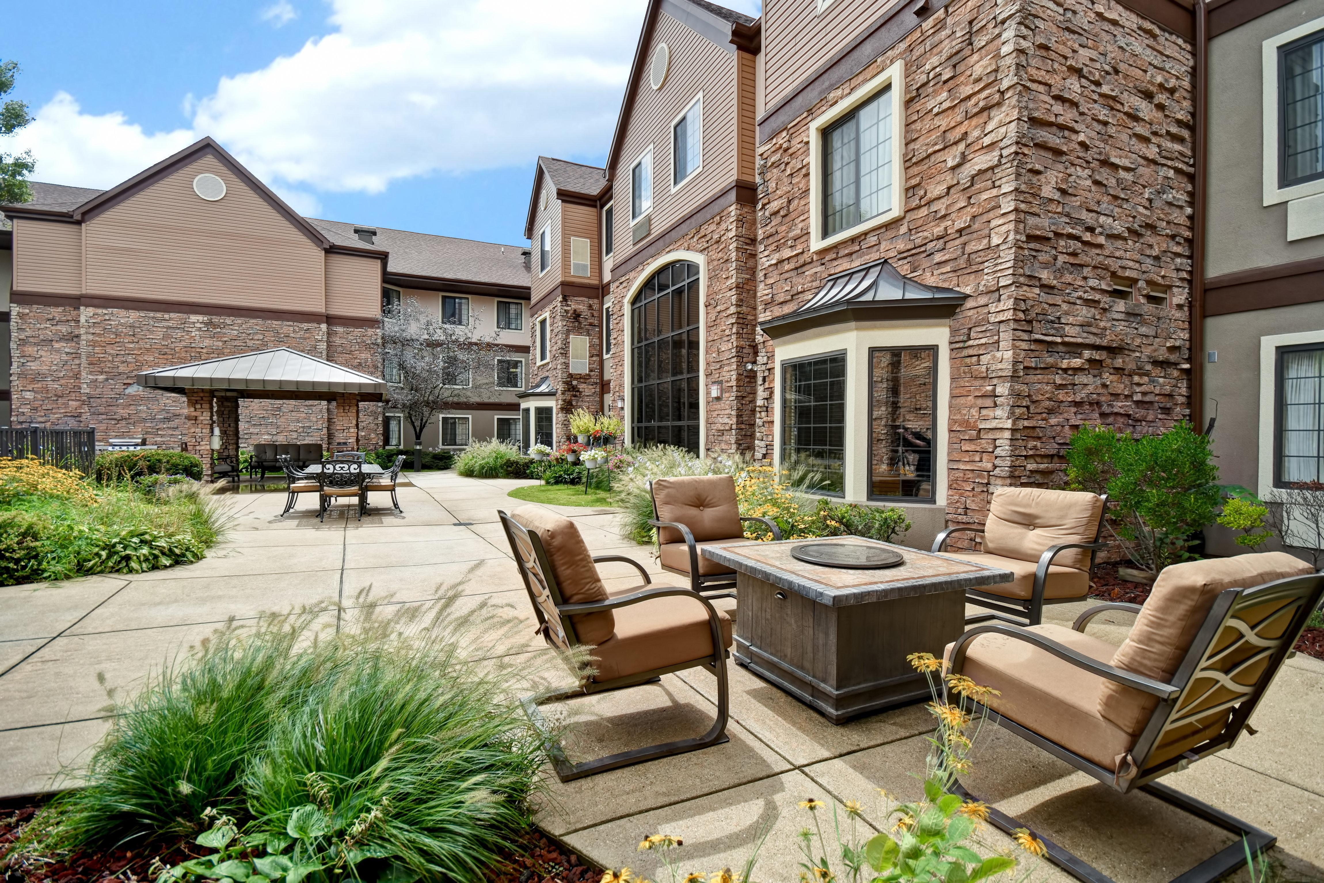 Staybridge Suites Grand Rapids-Kentwood By Ihg Cascade Kültér fotó