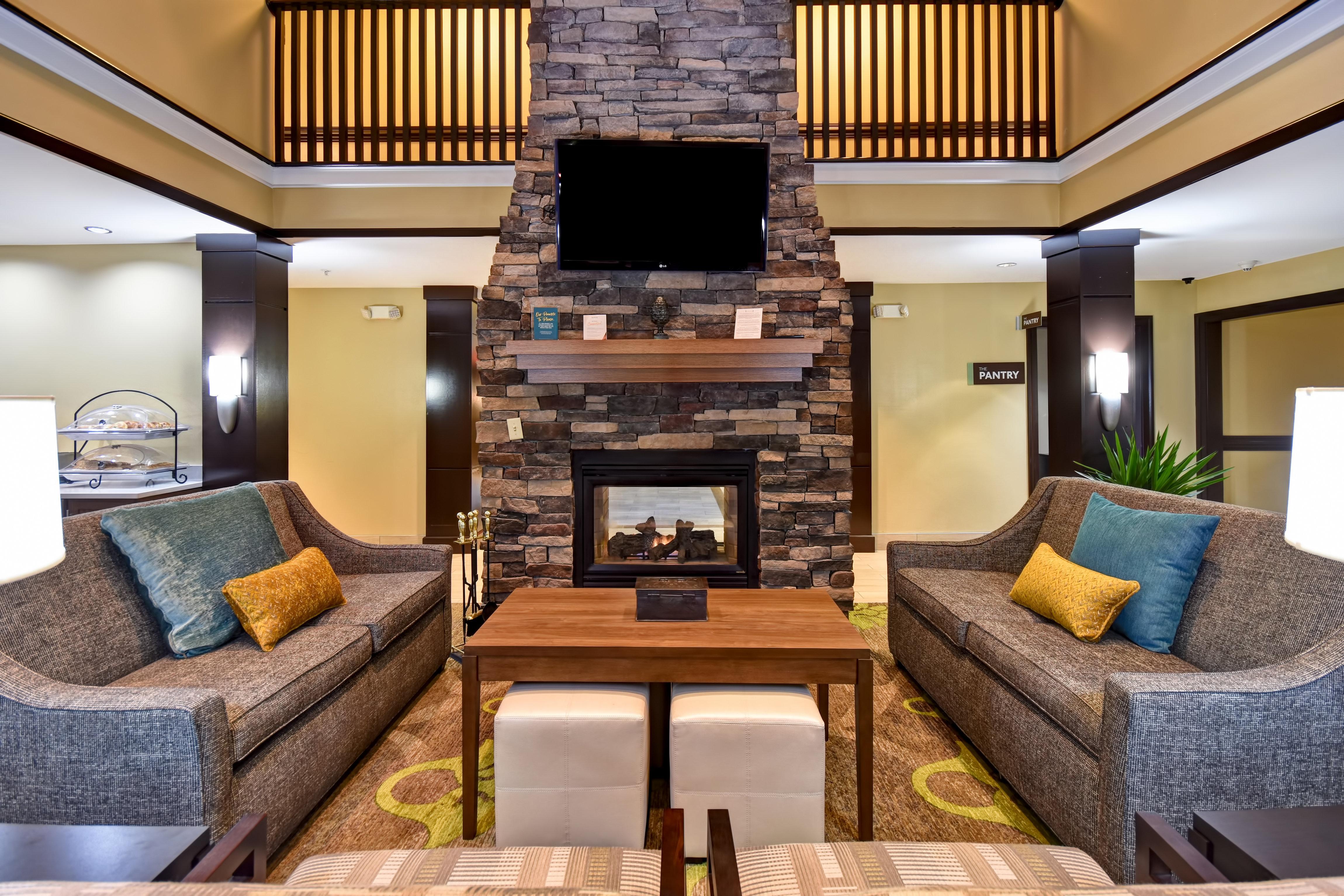 Staybridge Suites Grand Rapids-Kentwood By Ihg Cascade Kültér fotó